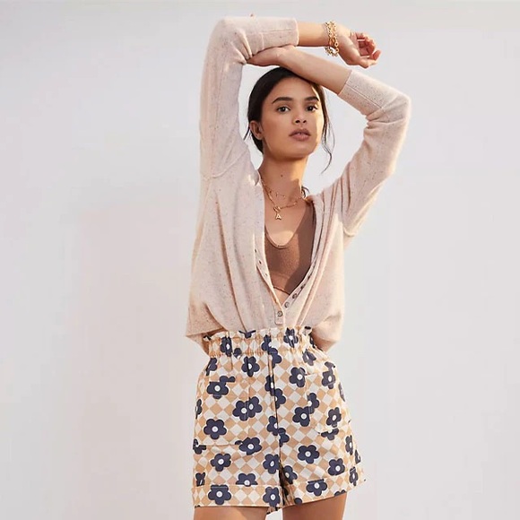 Anthropologie Pants - Anthropologie Maeve High Rise Paperbag Diamond Checker Floral Shorts Women Small
